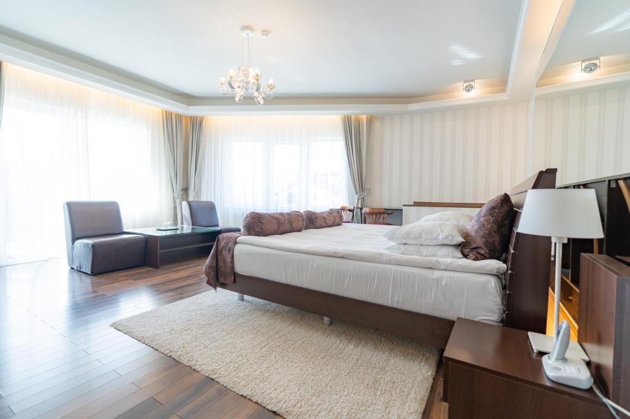 Hotel Belvedere Brasov Exterior photo